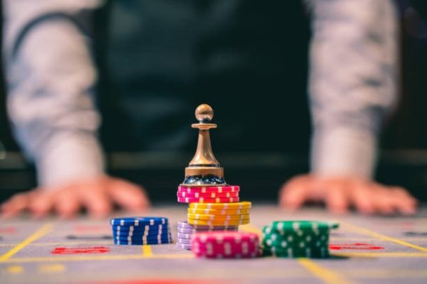 Why More Players Prefer to jouer au poker en ligne Today
